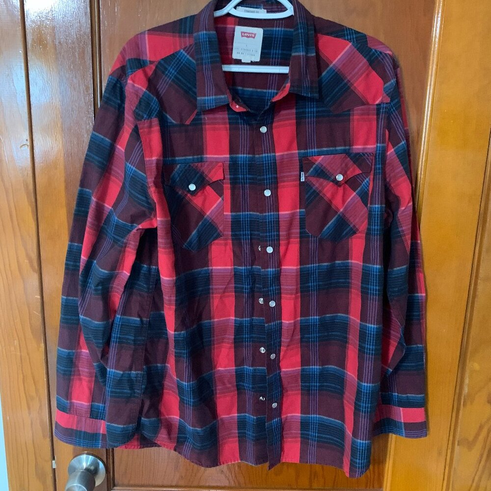 Levi Strauss & Company Red Plaid: Standard Fit: Mens/Womens SZ: L Pearl Snaps